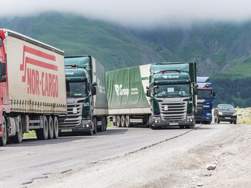 Верхний Ларс фуры