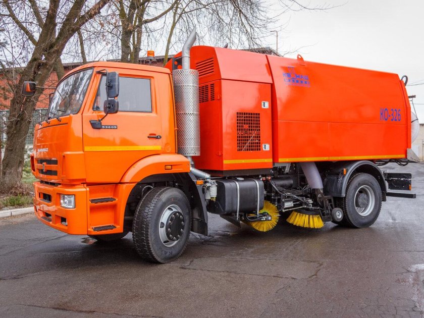 Вакуумная подметально уборочная машина