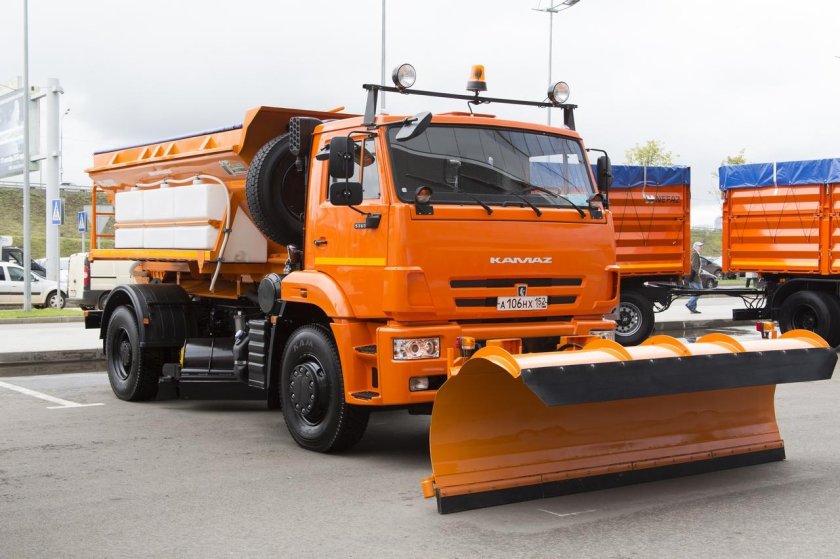 КАМАЗ 43253 самосвал КДМ