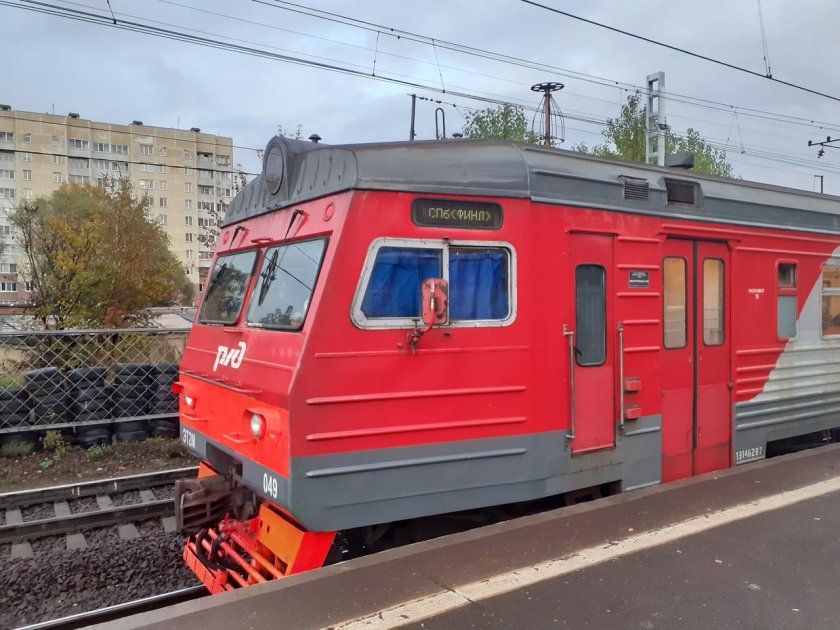 Электрички Удельная Парголово