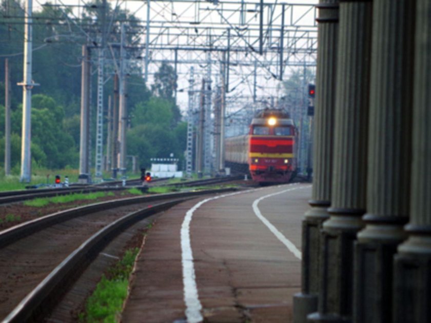ЖД станция Девяткино
