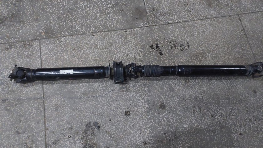 Вал карданный задний