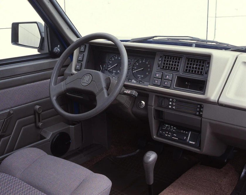 Шкода Фаворит 1987 салон