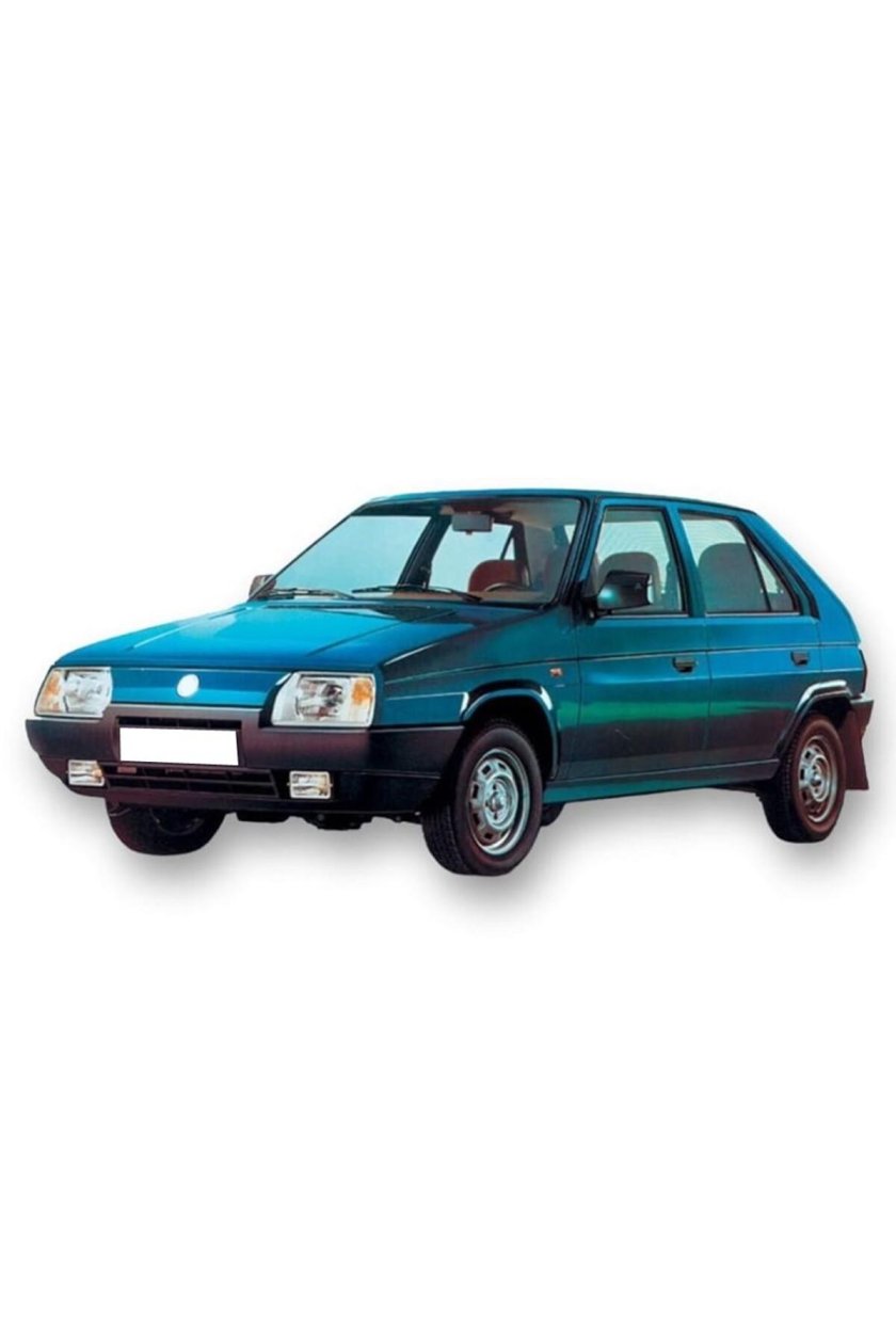 Шкода Фаворит трехдверная