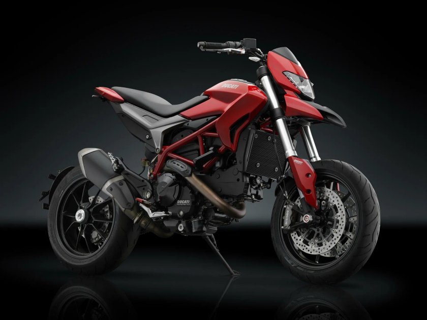 Ducati Hypermotard 821