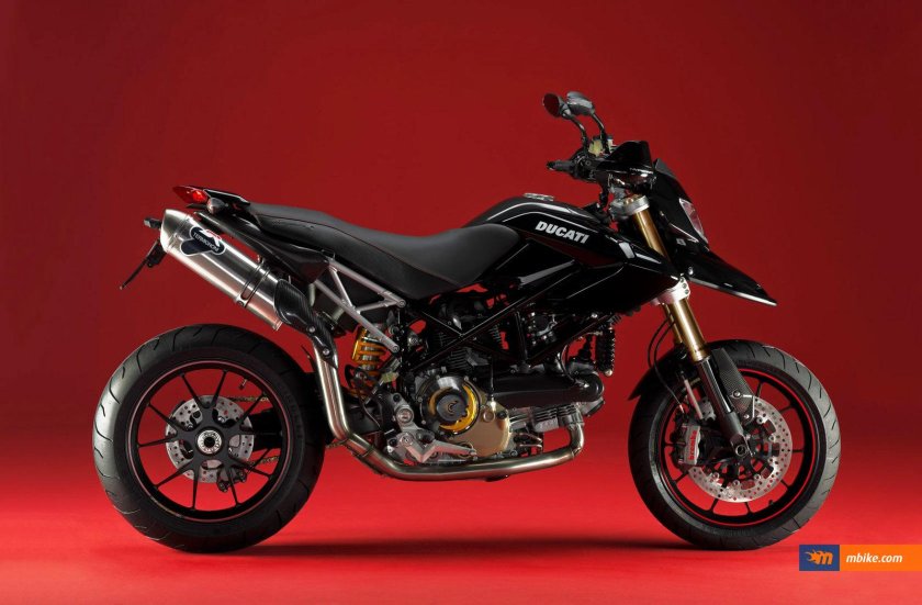 Ducati Hypermotard 1100s