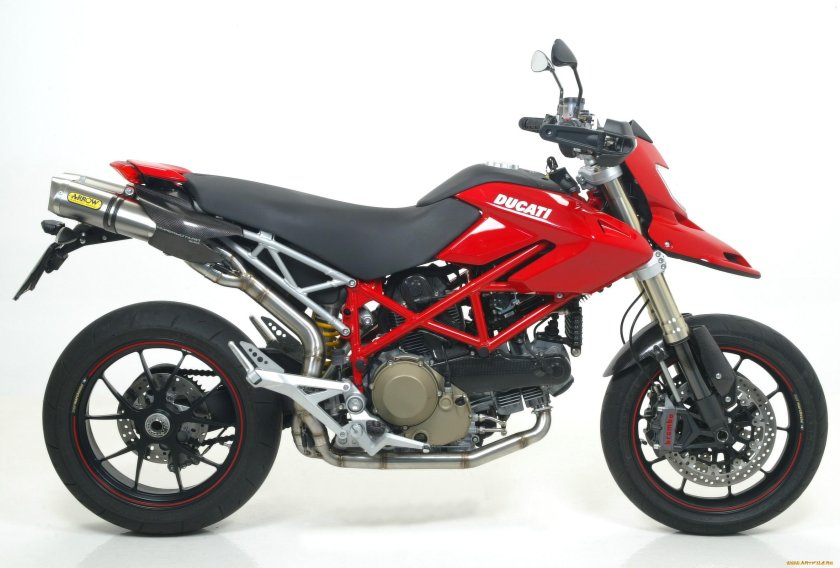 Ducati Hypermotard 1100