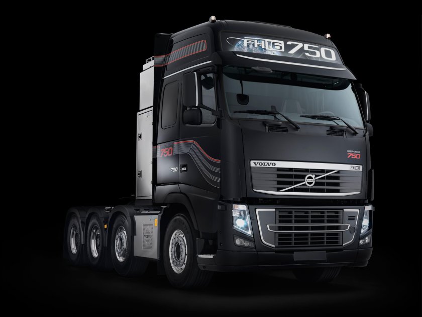 Volvo FH 750 8x4