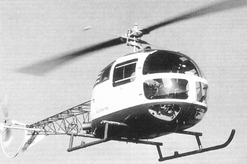 Легкий итальянский вертолет