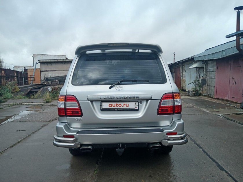 Toyota land cruiser 100 2005