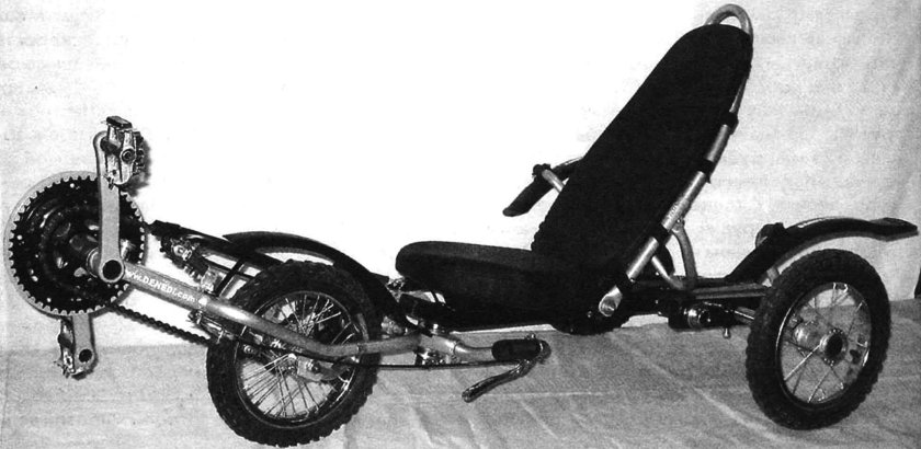 Моделист конструктор веломобиль трехколесный