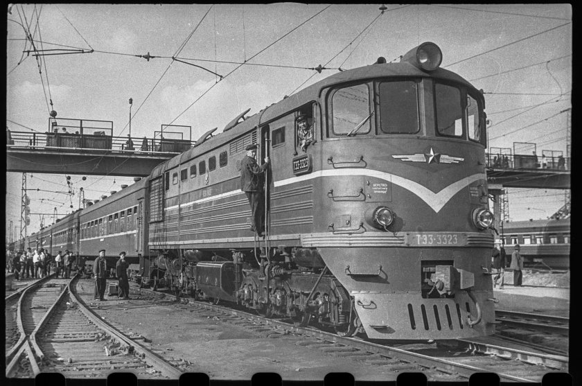 Тепловоз тэ3-3323