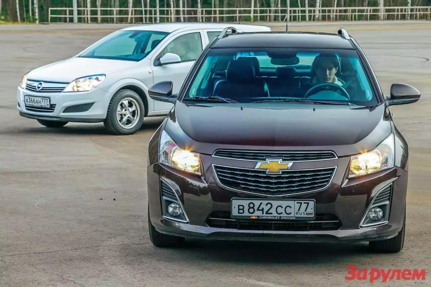 Шевроле Круз и Опель Астра
