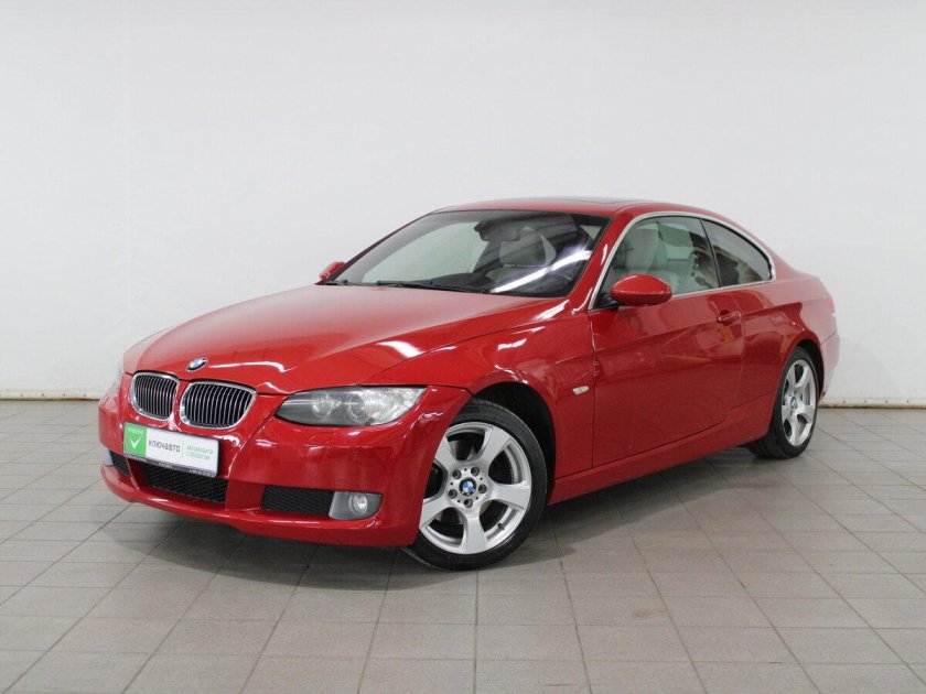 БМВ 325 купе 2008