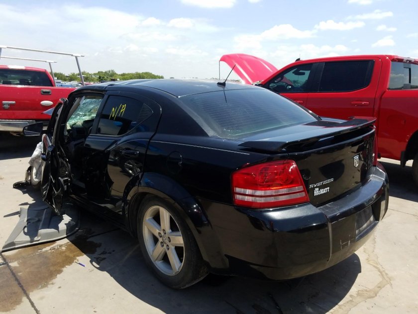 2012 Dodge Avenger SXT Plus комплектация