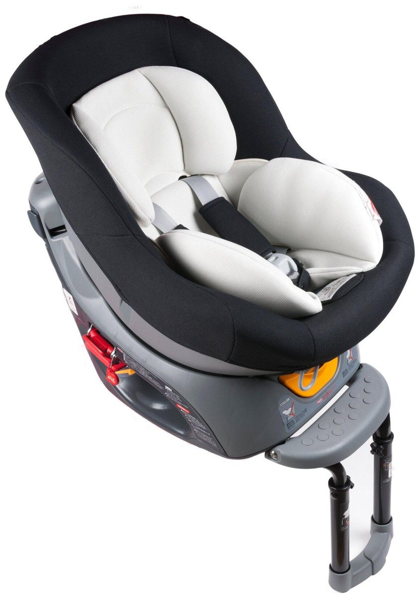 Автокресло алибебе Carmate