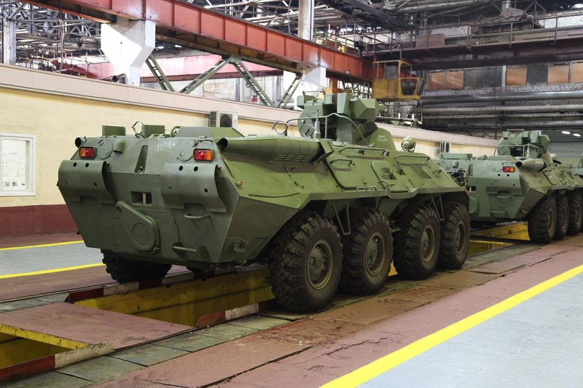 БТР-82 бронетранспортёр