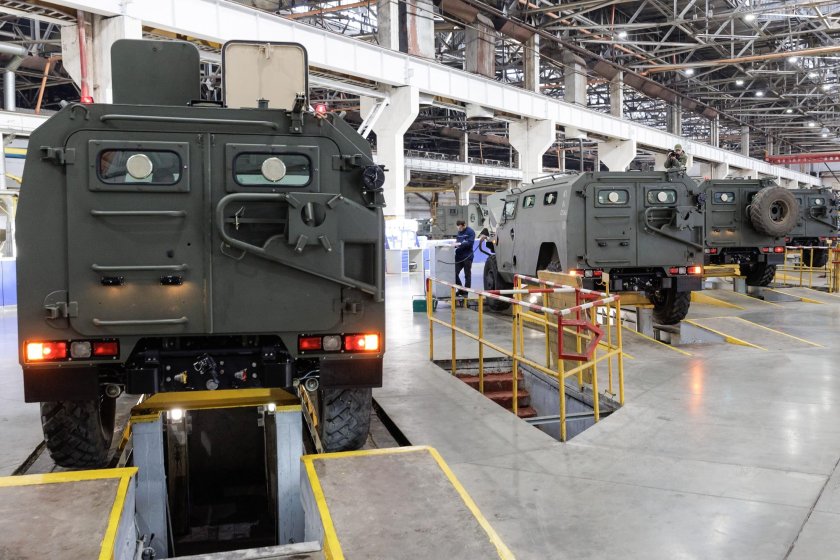 Бтр 82 арзамасский машиностроительный завод