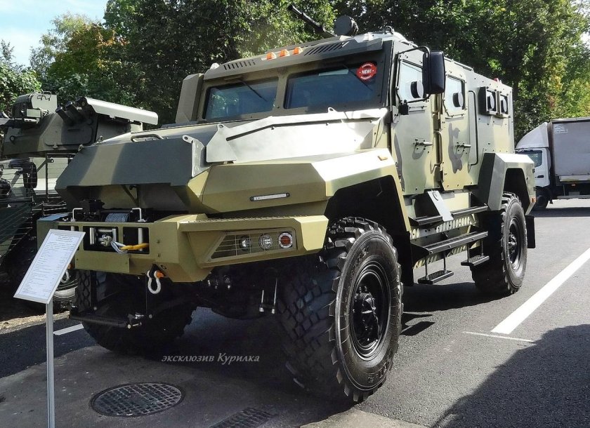 Бронеавтомобиль АМН-590951 “ВПК-Урал”