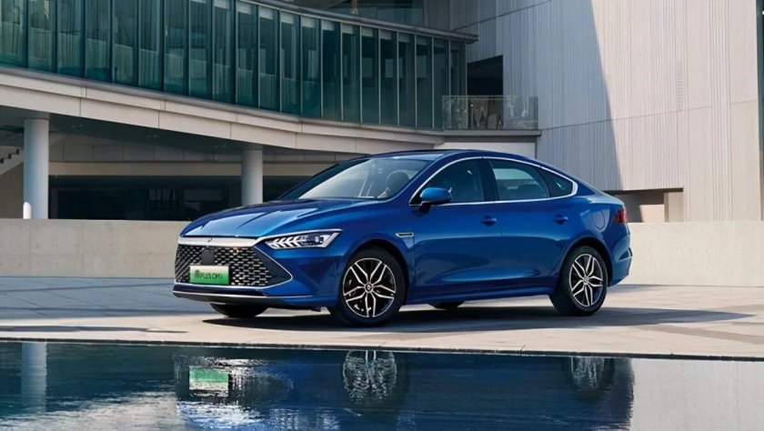 Седан BYD Qin Plus
