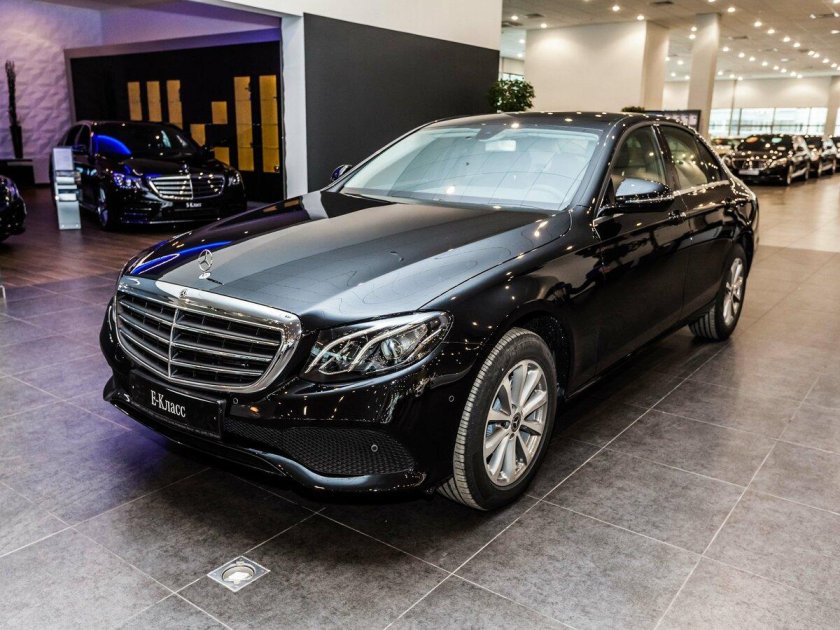 Мерседес е200 2017