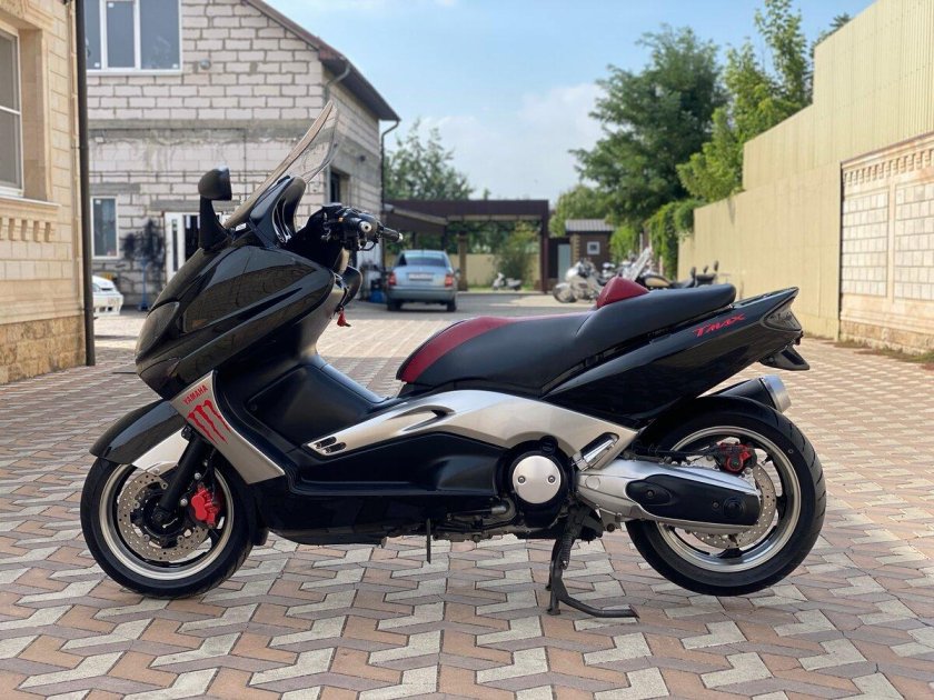 Yamaha tmax