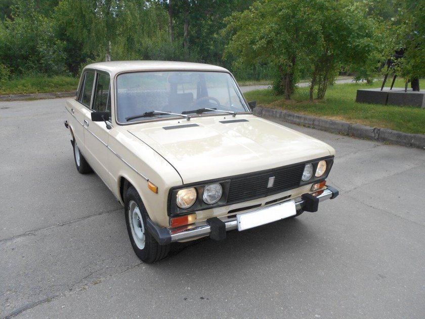 ВАЗ-2106 седан