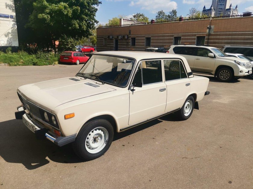 ВАЗ 2106 белая тонированная