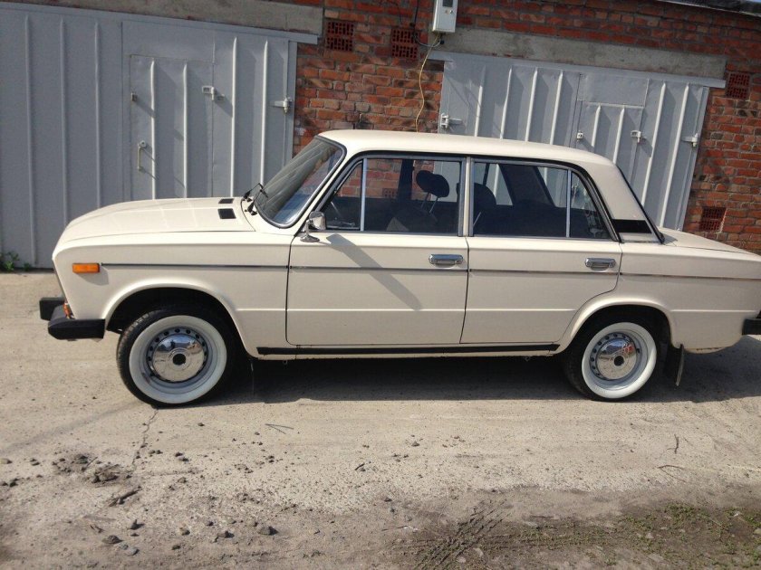 ВАЗ 2106 бежевый металлик