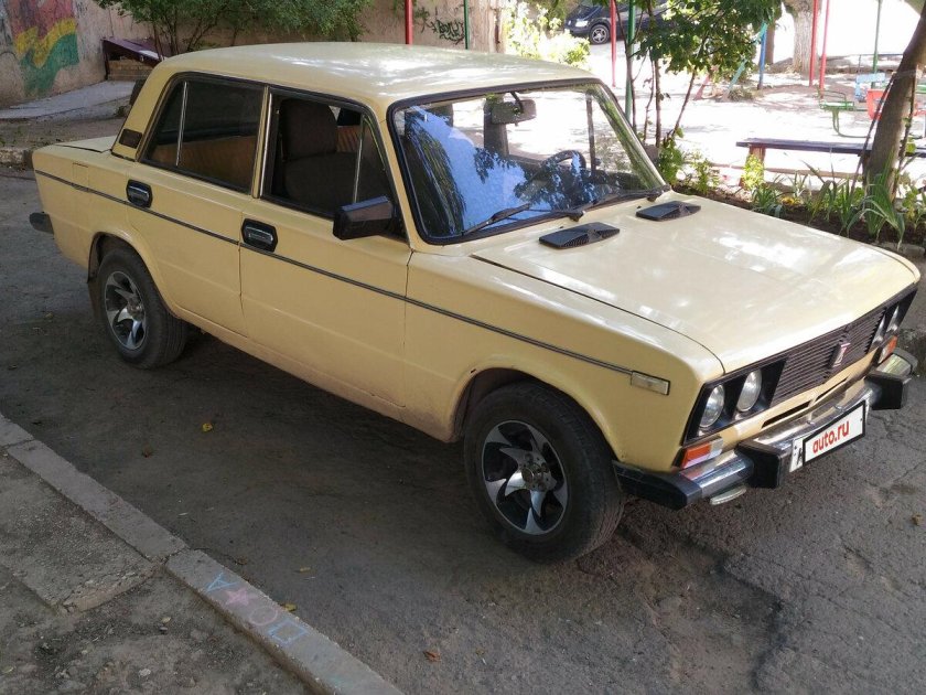ВАЗ 2106 темно бежевый