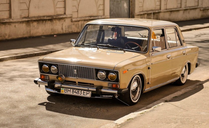 ВАЗ 2106 стенс бежевая