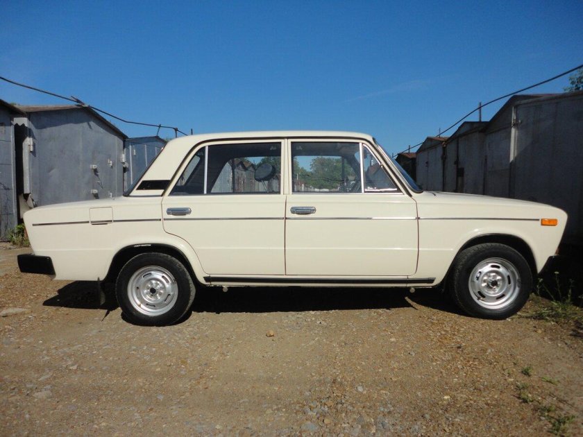 ВАЗ Lada 2106 бежевый