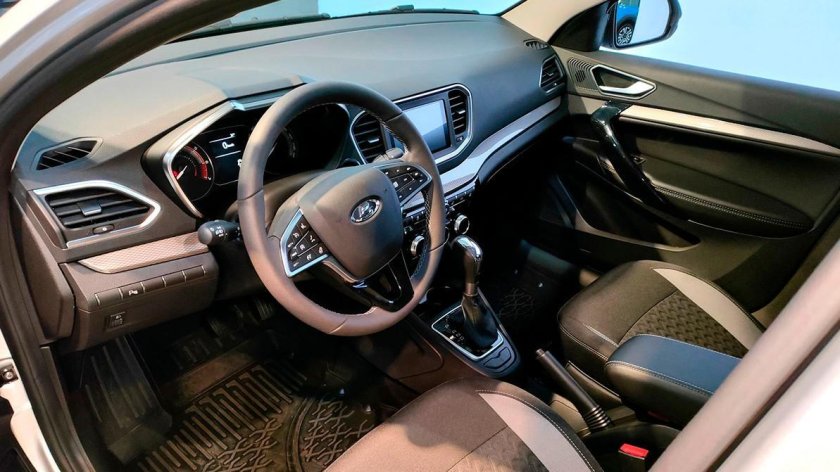 Лада Веста ng 2022 салон