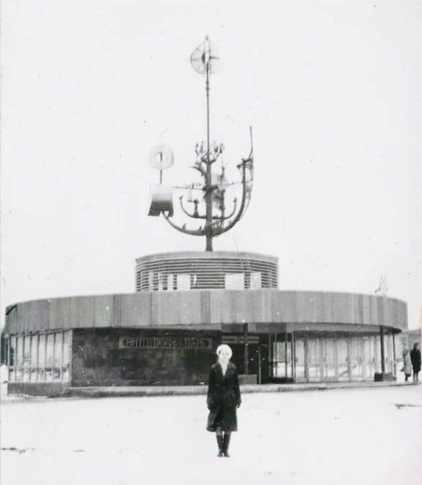 Битцевский парк старый вестибюль