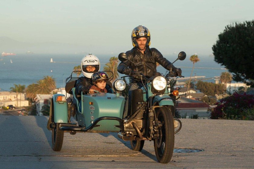 Шварценеггер на мотоцикле Урал