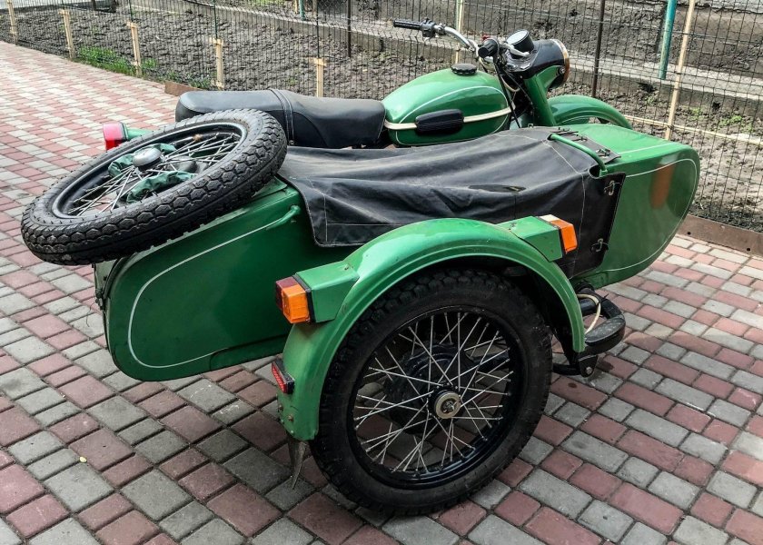 Мотоцикл Урал с люлькой