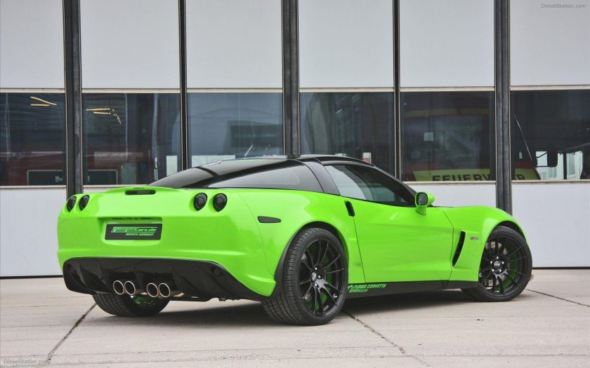 Шевроле Корвет зеленый