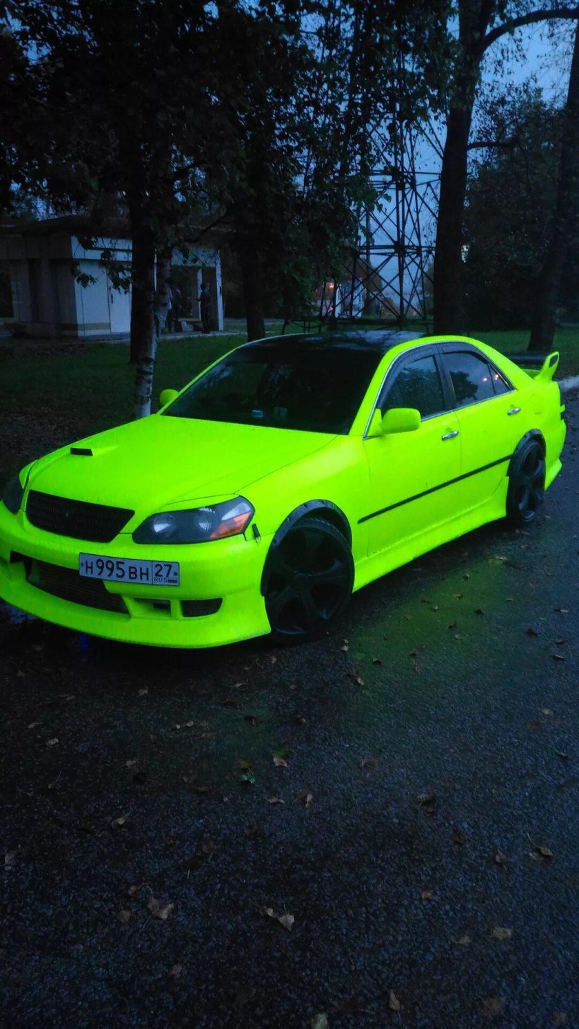 Кислотные цвета