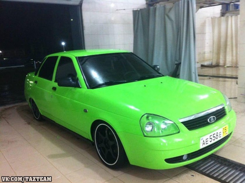 Лада Приора цвета патиссона