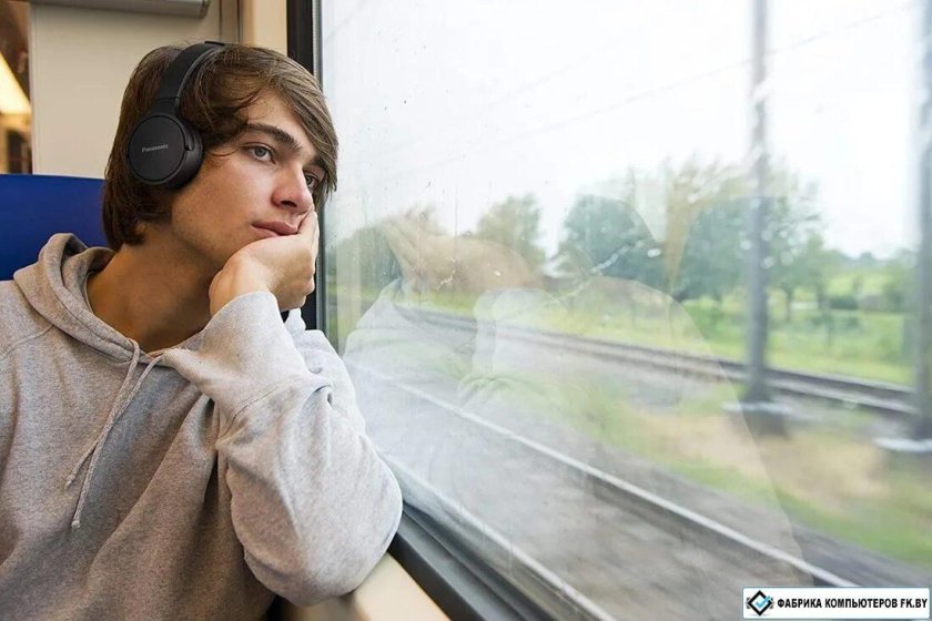 Парень в поезде