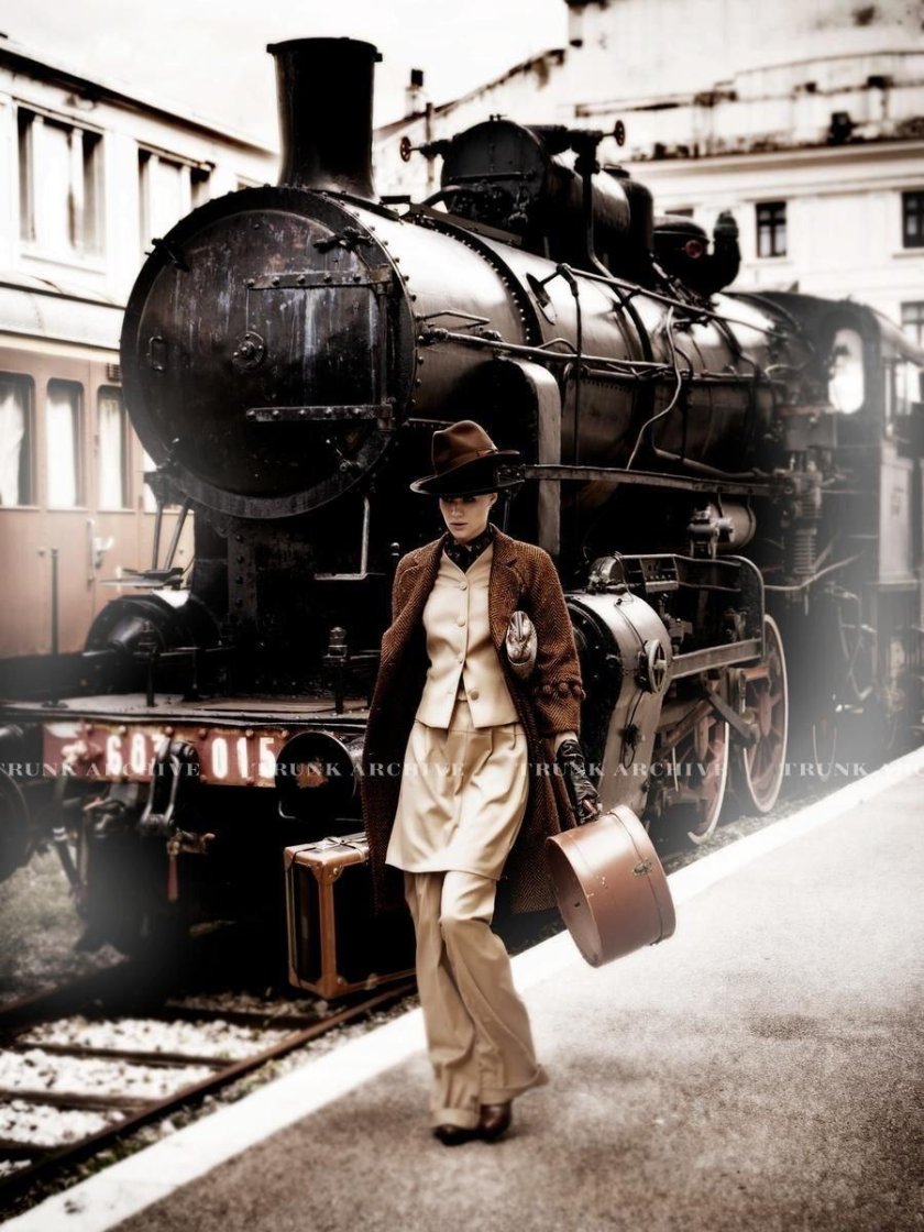 Анна Каренина и паровоз