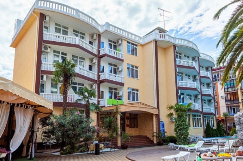 Грейс Кипарис Адлер