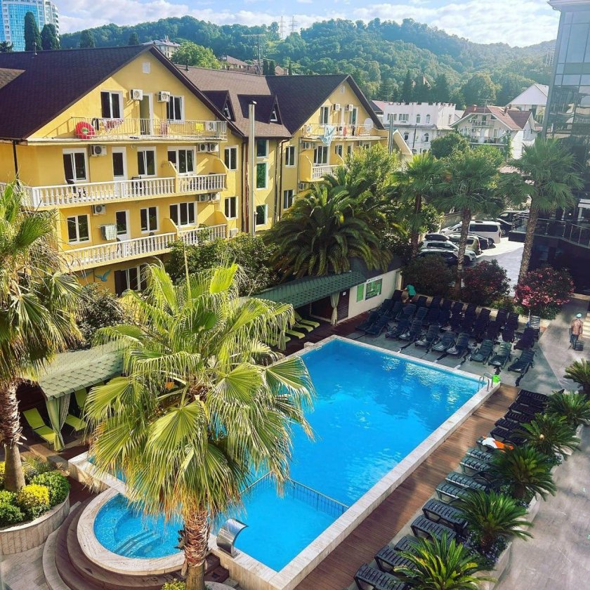 Hotel Perle d'Orient Cat ba