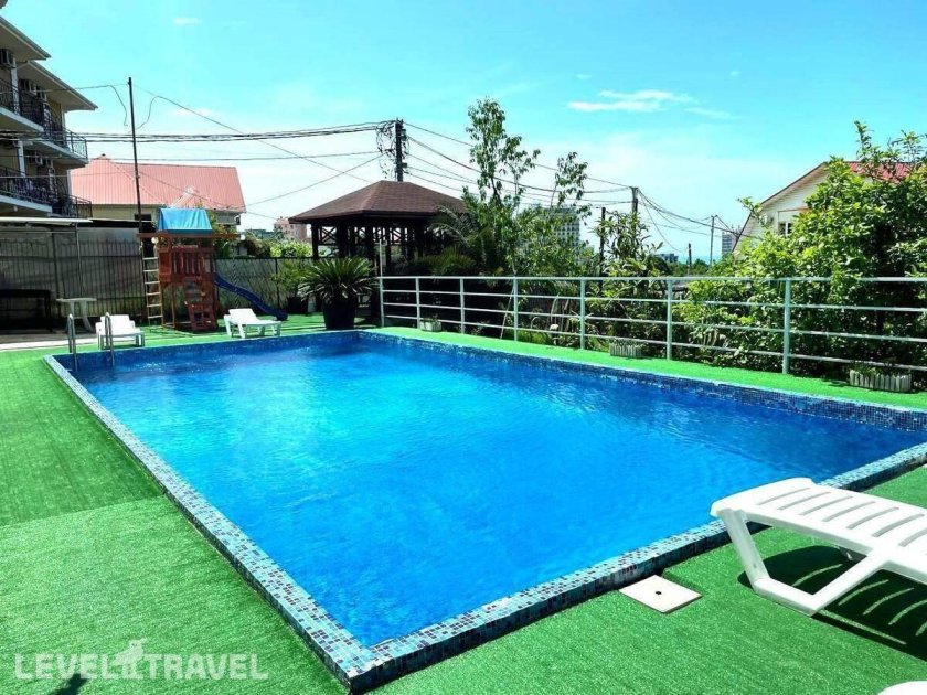 Отель Виамонд Лоо