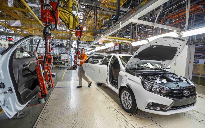 Новая лада веста 2023