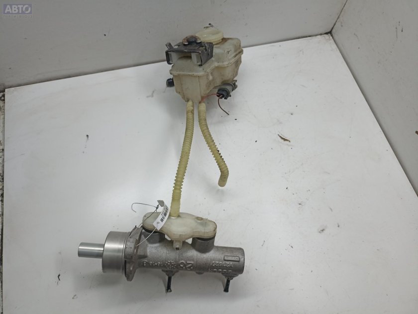 Мойка бачка тормозной жидкости Опель Зафира б