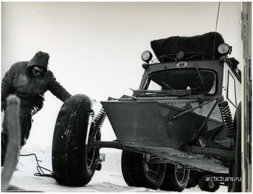 Арктика снегоболотоход Арктиктранс
