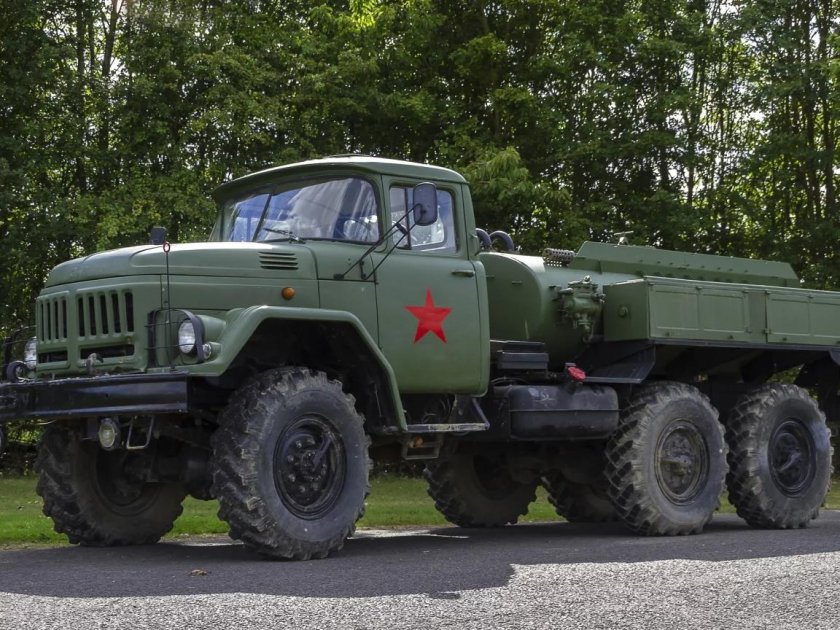 ЗИЛ 131 военный