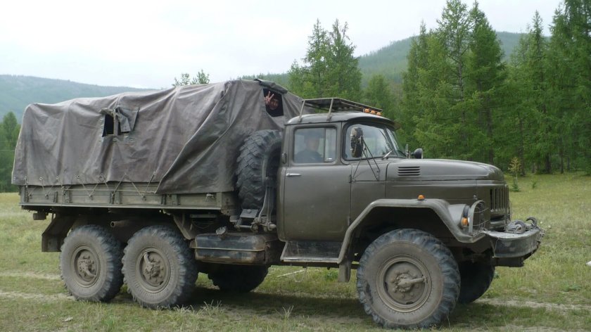 ЗИЛ 131 военный