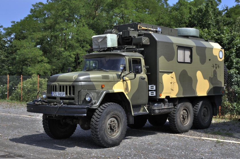 ЗИЛ 131 военный